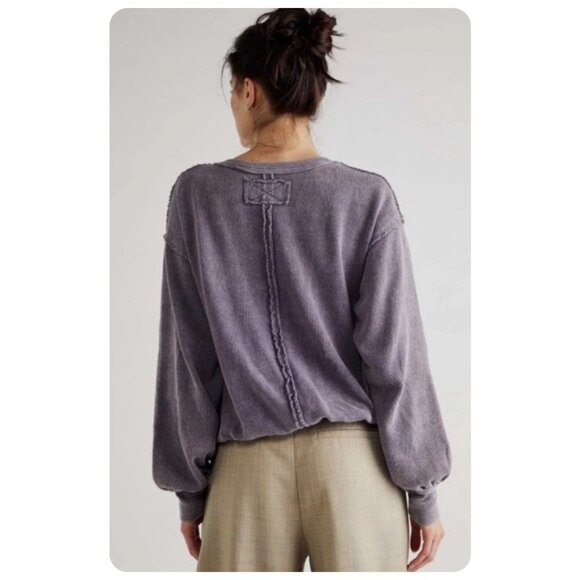 We The Free People Anyway Tee Sweatshirt Sweater Top sz M - Picture 2 of 8